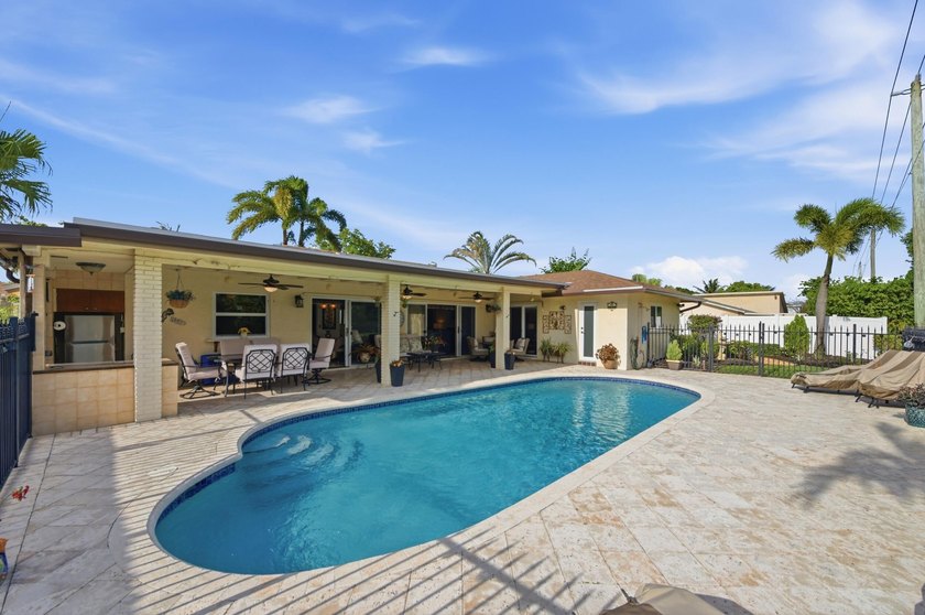 Beautifully maintained three bedroom, two bathroom With option - photo 32