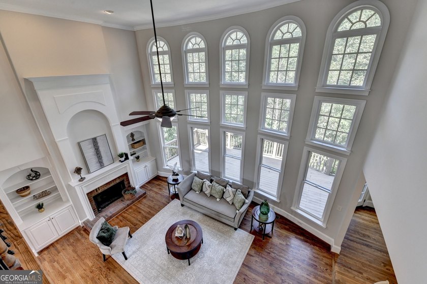 PRICE TO SELL!!! Welcome to this stunning 5-bedroom, 5 full bath - photo 36
