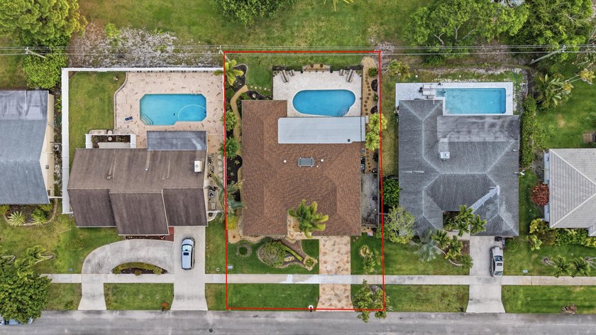 Beautifully maintained three bedroom, two bathroom With option - photo 38