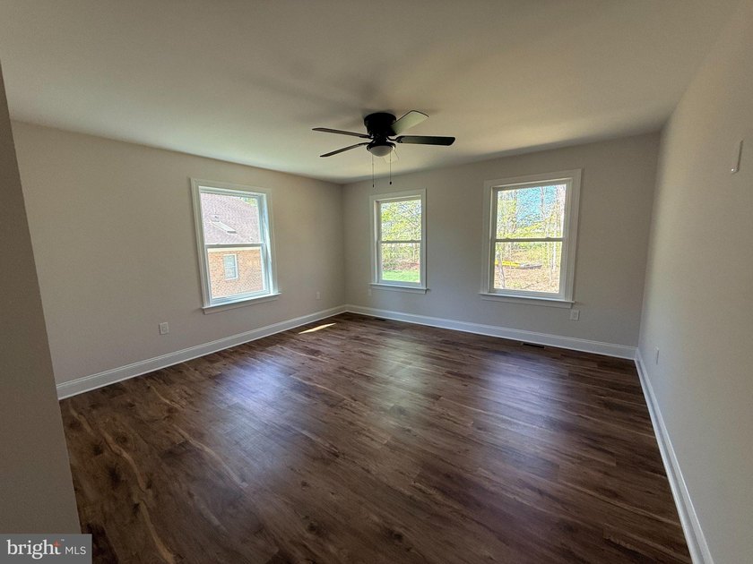 Nestled in the prestigious Lake of the Woods community, this - photo 38