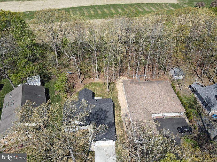 Nestled in the prestigious Lake of the Woods community, this - photo 47