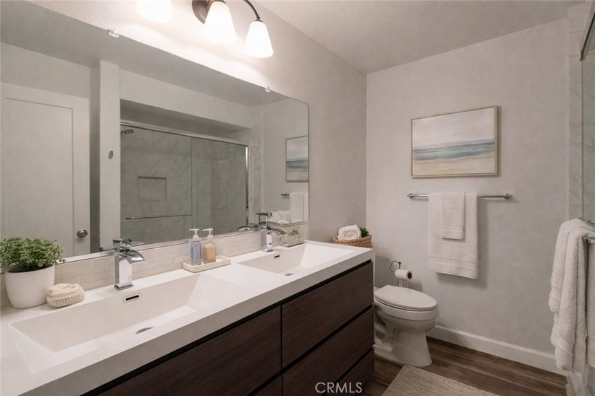 Positioned within the lush, gated enclave of Stoneybrook Villas - photo 12