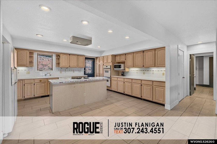Welcome to this spacious 4,000 sq. ft. home offering plenty of - photo 31