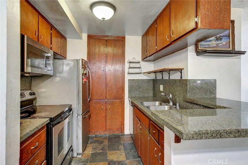 Handyman's Special in Prime Torrance Location - Priced to Sell - photo 13