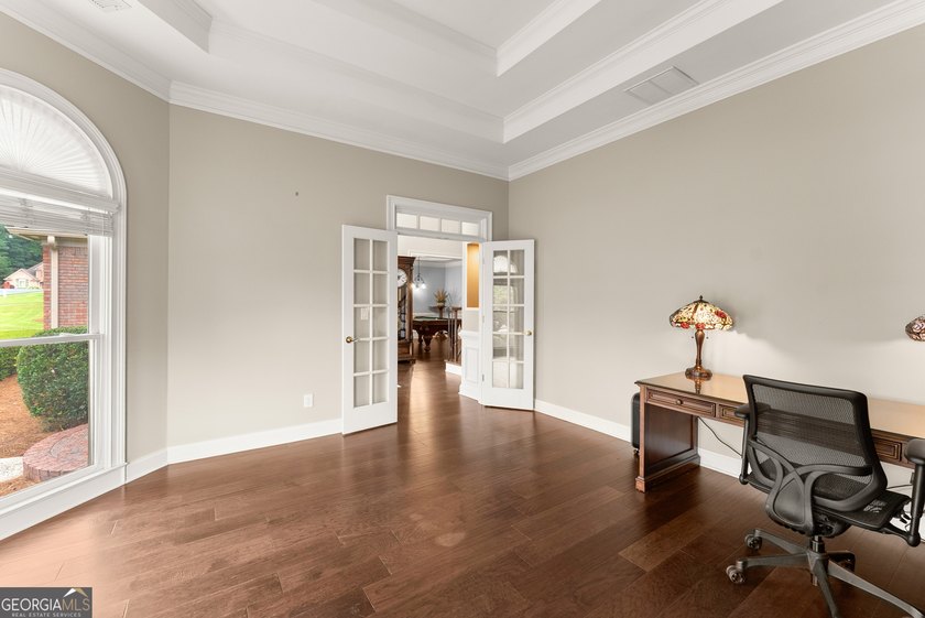 Captivating Remodeled European Retreat in Polo Golf &amp; Country - photo 27
