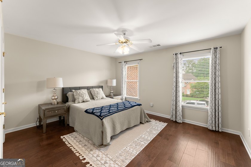 Captivating Remodeled European Retreat in Polo Golf &amp; Country - photo 30