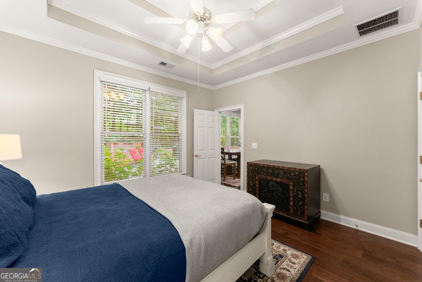 Captivating Remodeled European Retreat in Polo Golf &amp; Country - photo 42