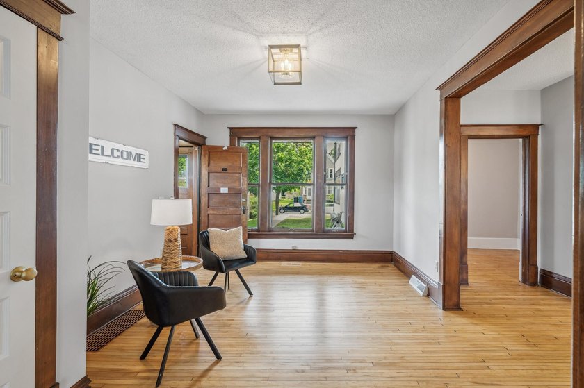 Own a piece of Northeast Minneapolis history. This meticulously - photo 2