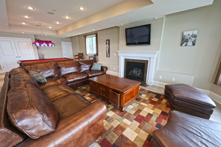 Beautiful Home on Magician Lake! SOLD - photo 8