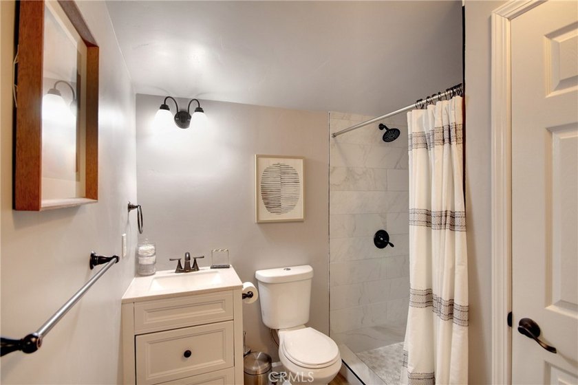 745 Eureka Dr - photo 14
