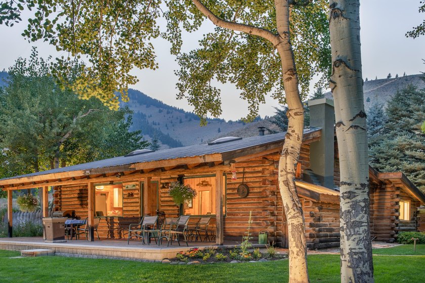 A true legacy estate with 33.45 pristine acres in the heart of - photo 5