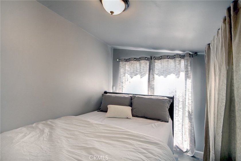 745 Eureka Dr - photo 23