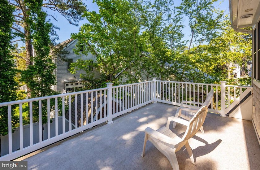 Perfectly positioned in the heart of highly sought-after South - photo 31