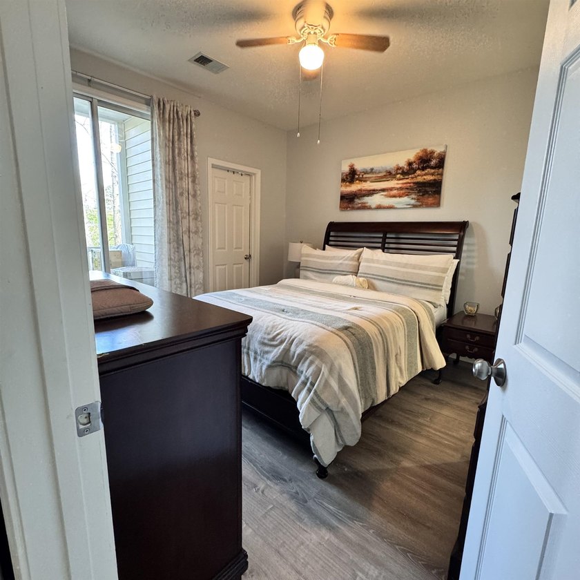 Rare Gem!!!!!!Short and Long-term rent, and RB&amp;B at The Fairway - photo 15
