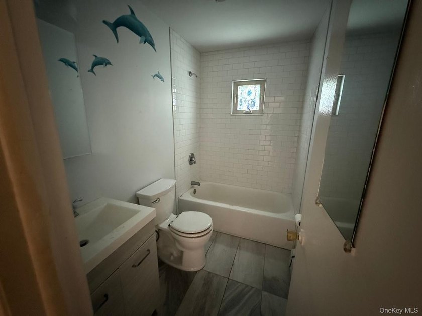 2 Bedroom UPPER Unit> Needs TLC> SOLD AS IS >Welcome to the - photo 12