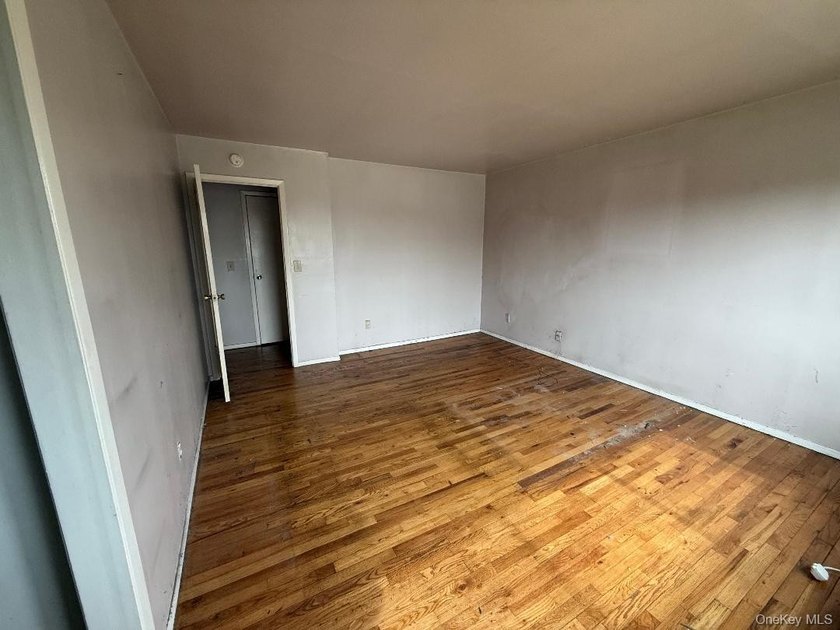 2 Bedroom UPPER Unit> Needs TLC> SOLD AS IS >Welcome to the - photo 13