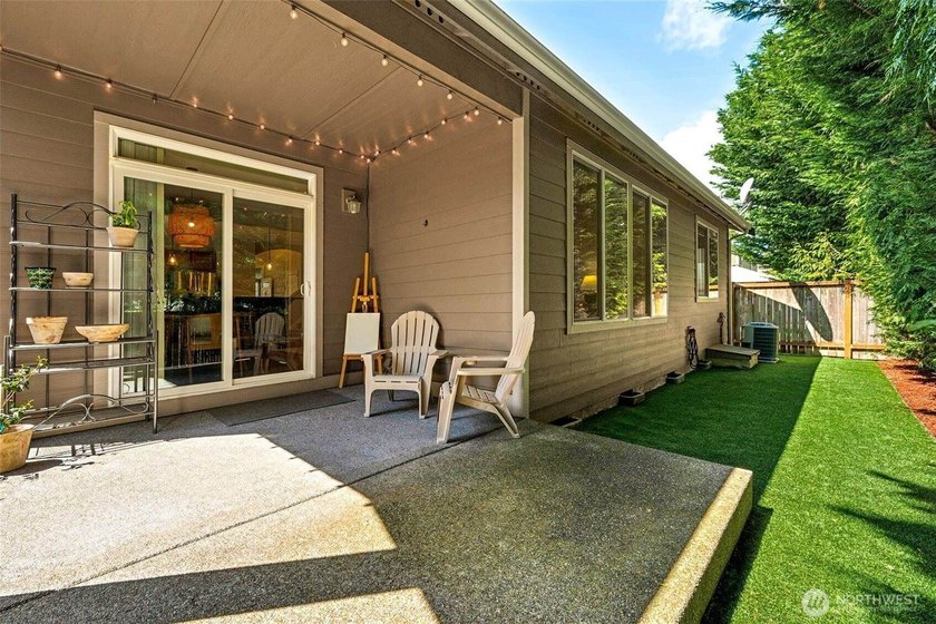 Welcome home to Evergreen Heights! Meticulously maintained and - photo 25