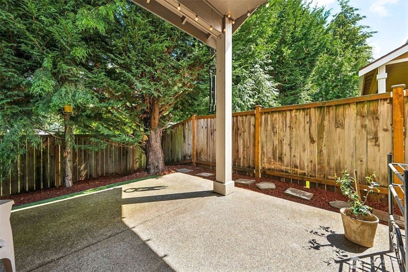 Welcome home to Evergreen Heights! Meticulously maintained and - photo 26