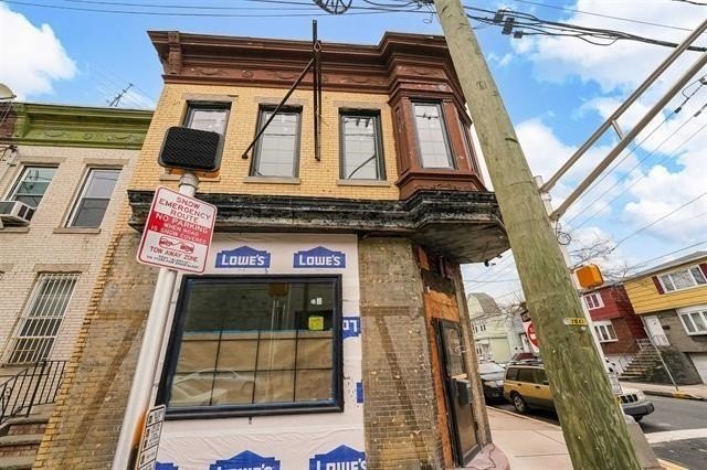 Calling all investors, business owners and house hackers! - photo 35