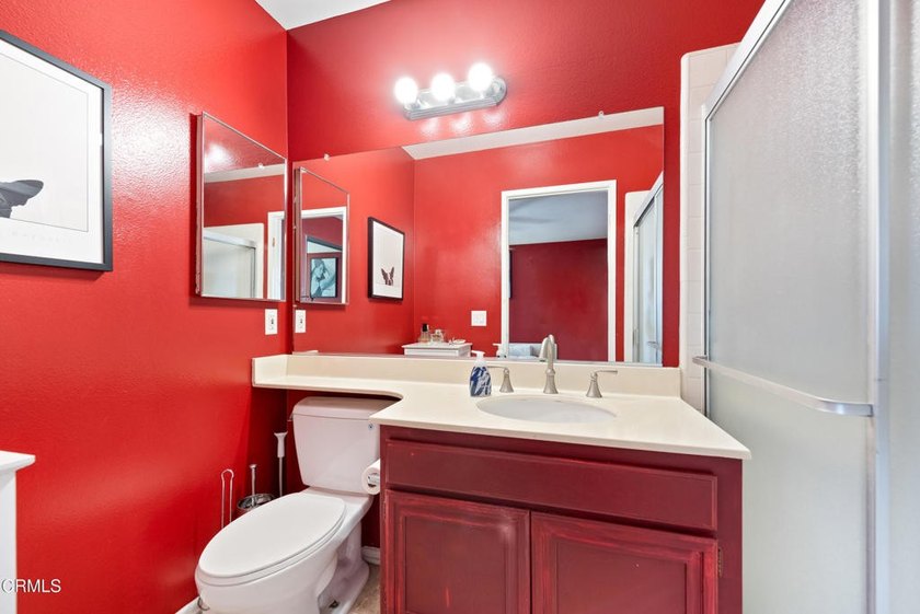Charming La Ventana Townhome! Beautifully Maintained 3 Bedroom - photo 15