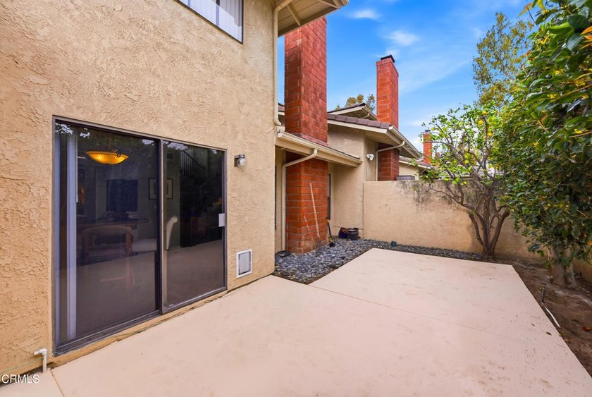 Charming La Ventana Townhome! Beautifully Maintained 3 Bedroom - photo 19
