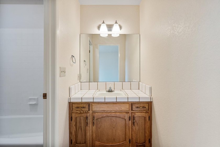 Rare, single story *Bluff* townhouse with incredible Southside - photo 20