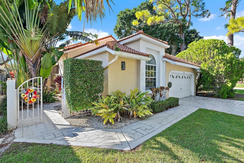 SELLER MOTIVATED, ALL OFFERS WILL BE CONSIDERED, OWNER WILL MAKE - photo 2