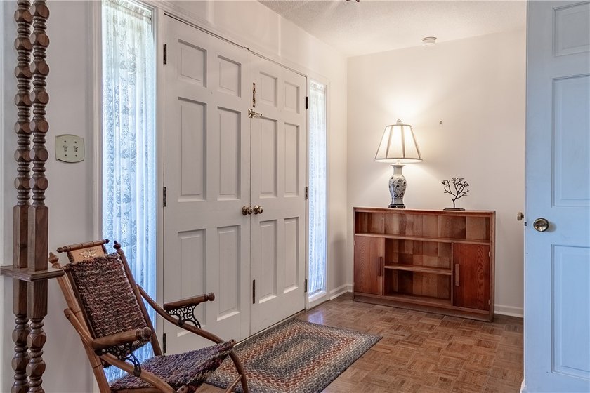 Spacious Brick Ranch with Salt-Water Pool in T.L. Hanna - photo 20