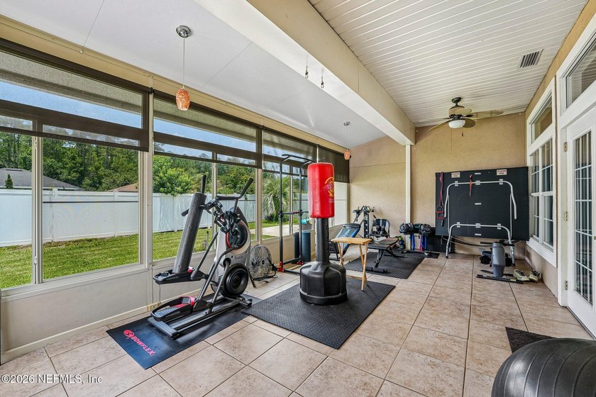 Welcome to this spacious 4BR/2BA home in the highly desirable - photo 22