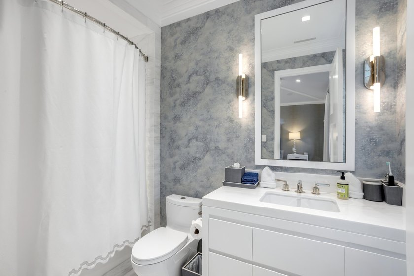 A rare opportunity to purchase a one of a kind 8,645 sq. ft - photo 25