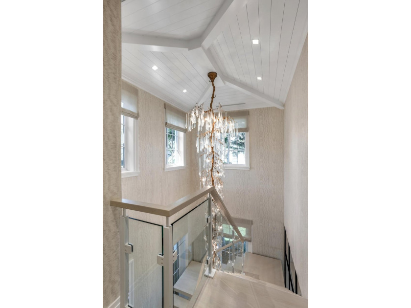A rare opportunity to purchase a one of a kind 8,645 sq. ft - photo 26