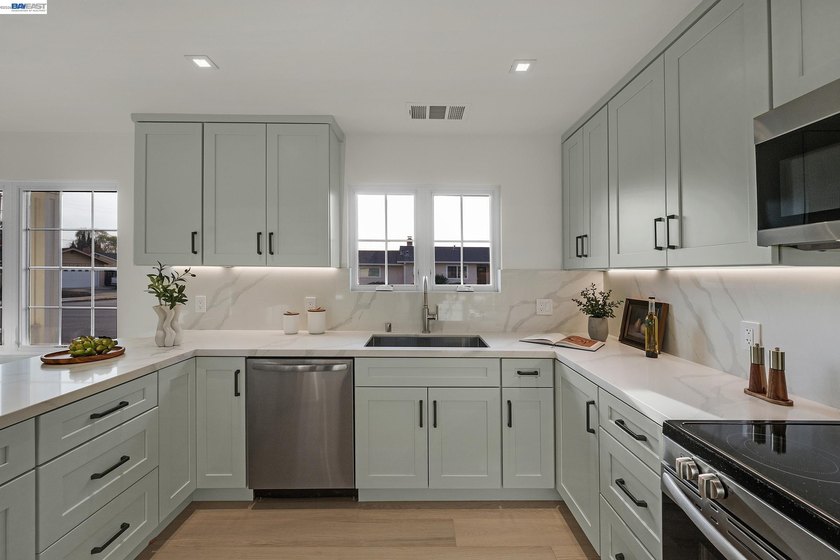 Stunning Single-Story Farmhouse-Style Home Completely Rebuilt - photo 9