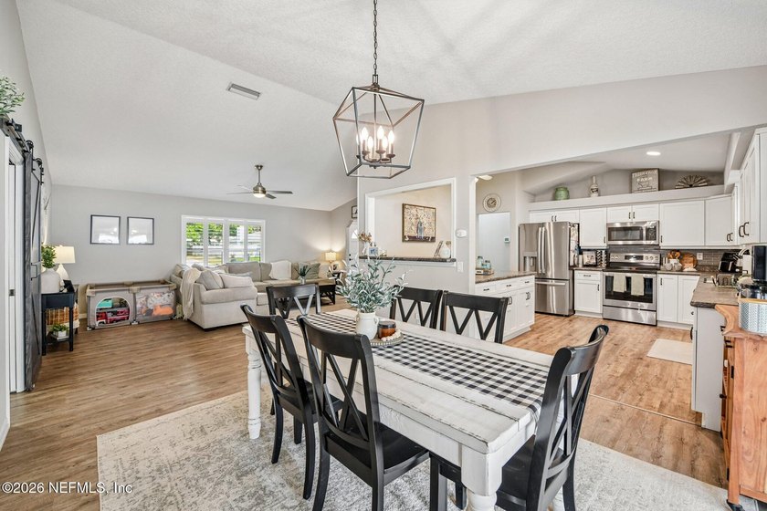 Welcome to this beautifully updated 3-bedroom, 2-bath home - photo 12