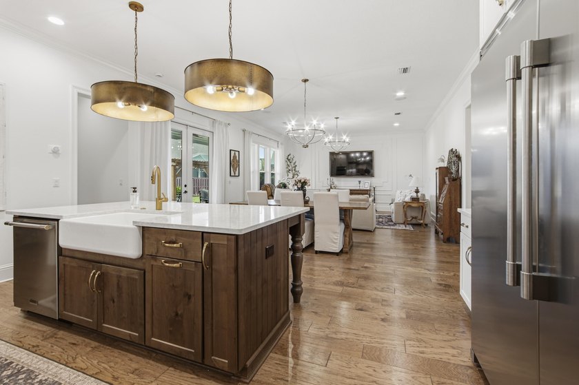 SPECIAL RATES AVAILABLE ON THIS HOME. CONTACT LISTING AGENT FOR - photo 16
