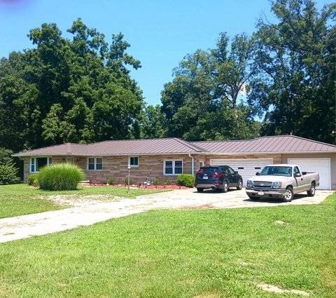 Solid built Bedford Stone home located just outside of the city - photo 31