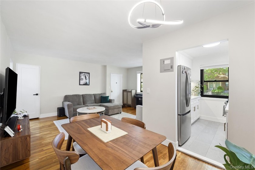 Welcoming 1-bedroom lower located in desirable Beech Hills - photo 13