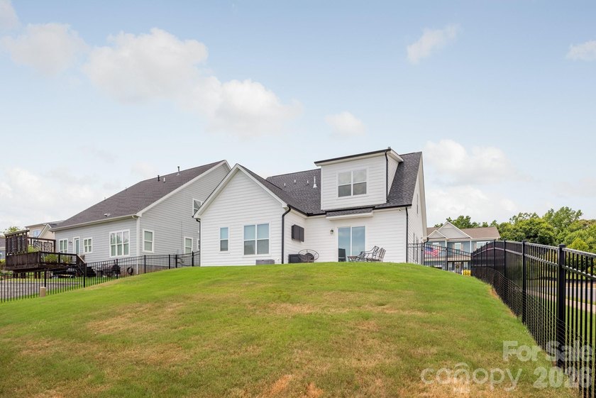 Welcome to 212 Meyers Ridge Road, where modern living meets - photo 20