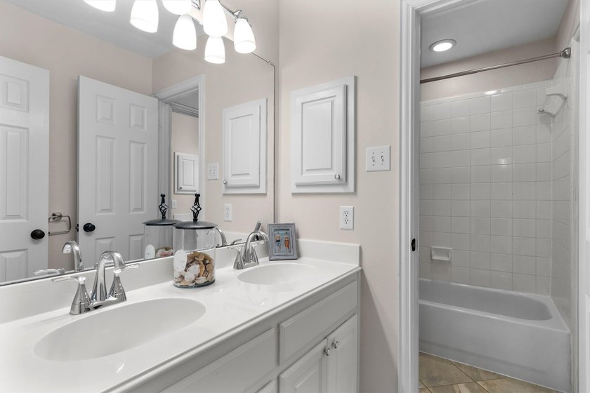 Now offered at an exceptional value in Bridlewood. This - photo 27