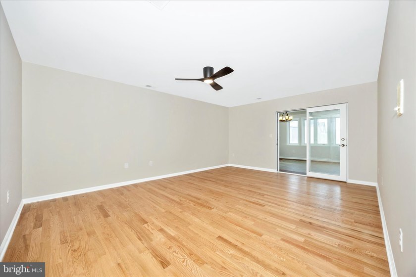 A rare 3,050 square -foot penthouse on the edge of Baker Park - photo 33