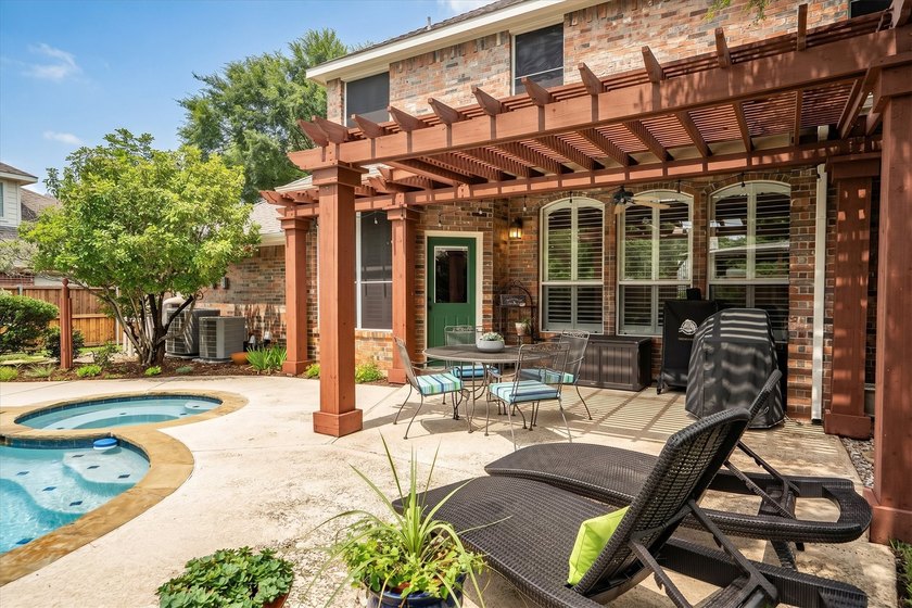 Now offered at an exceptional value in Bridlewood. This - photo 34