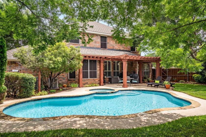 Now offered at an exceptional value in Bridlewood. This - photo 36