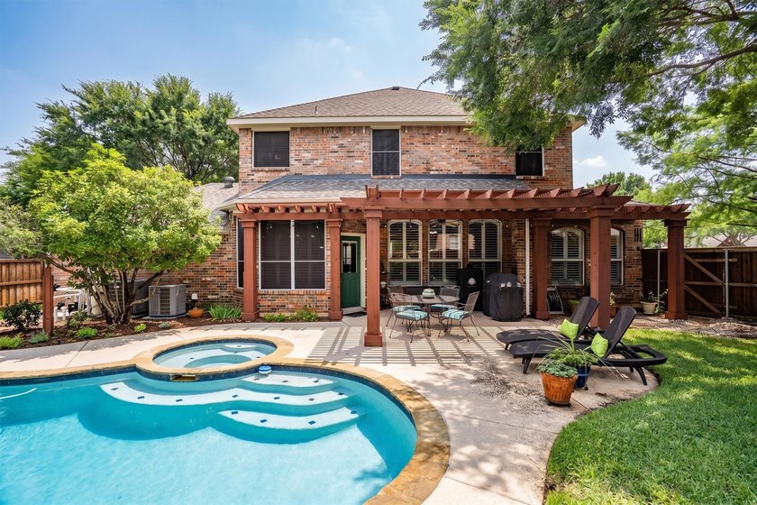 Now offered at an exceptional value in Bridlewood. This - photo 37