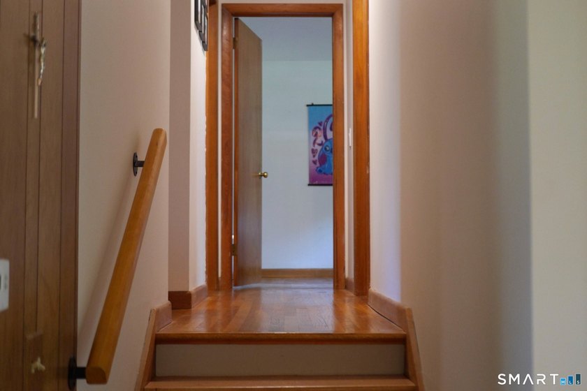 Welcome to 12 Silver dr; this lovely split-level home on a dead - photo 11