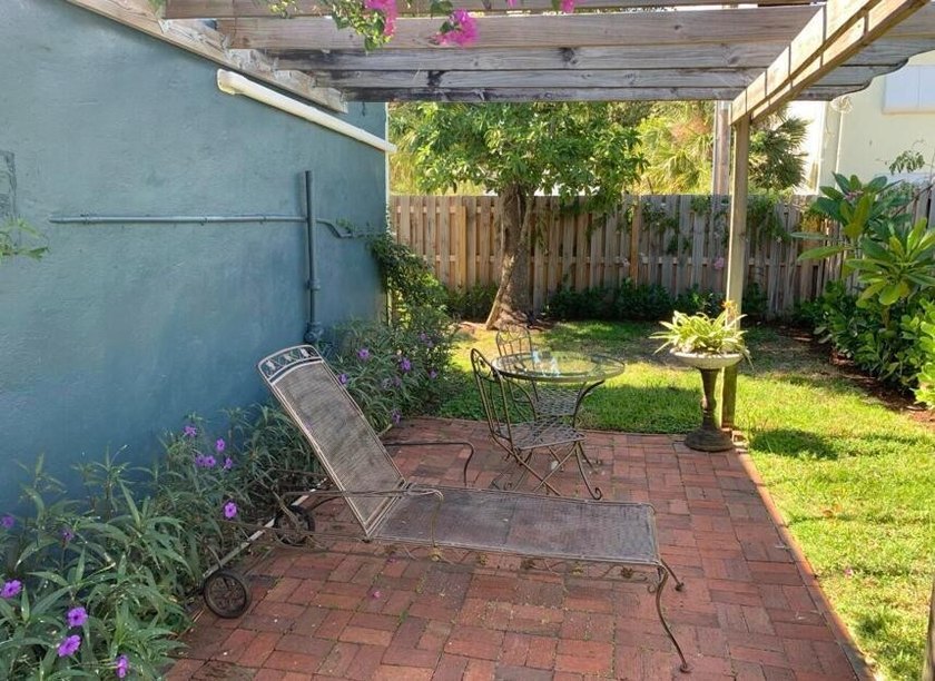 2 HOMES - Charming homes located in the heart of Lake Worth - photo 48