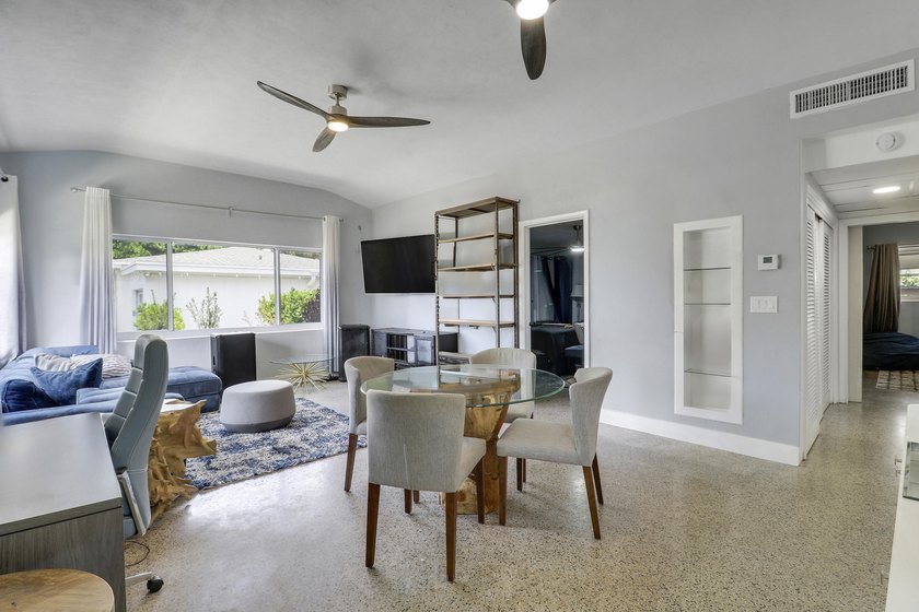 The ultimate beach house-look at your watch, and in just three - photo 11