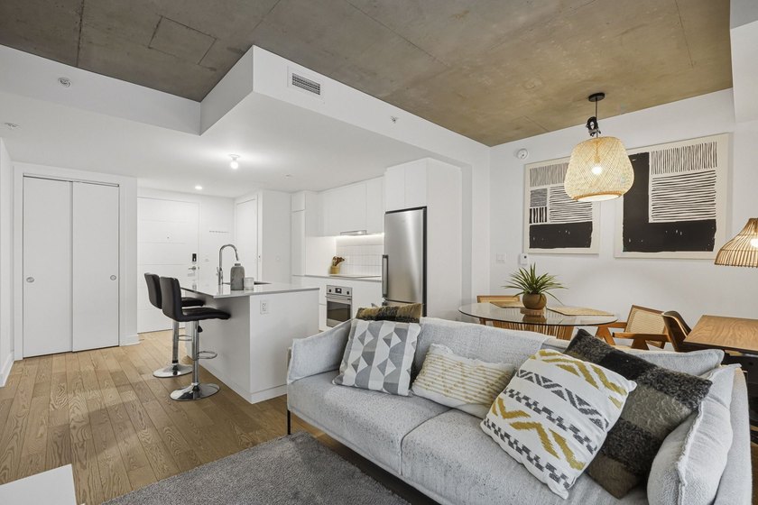 Elegant condo d'une chambre, entierement meuble, situe dans un - photo 11