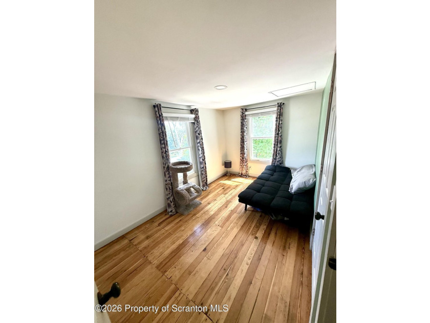 Welcome to 409 Charlotte Avenue! This cozy home located in South - photo 22