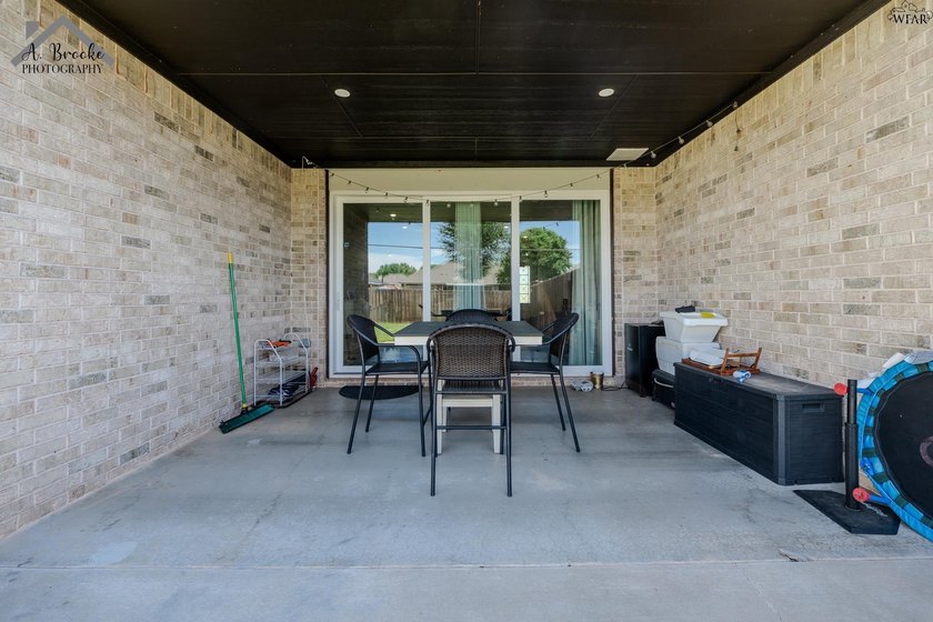Well-maintained 3-bedroom, 2-bath home in a desirable area of - photo 36