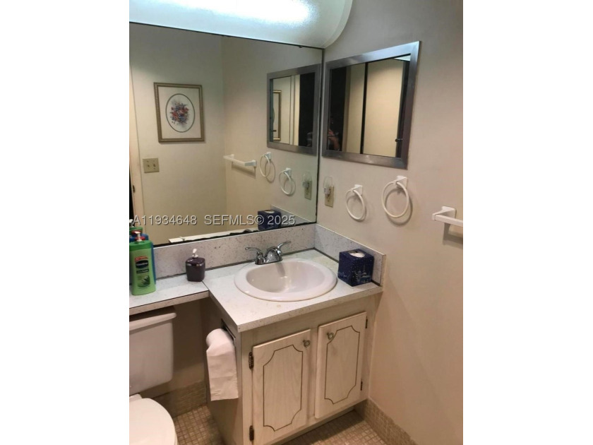 THIS CONDO IS IN A PERFECT LOCATION, NO THRU TRAFFIC OTHER THAN - photo 6