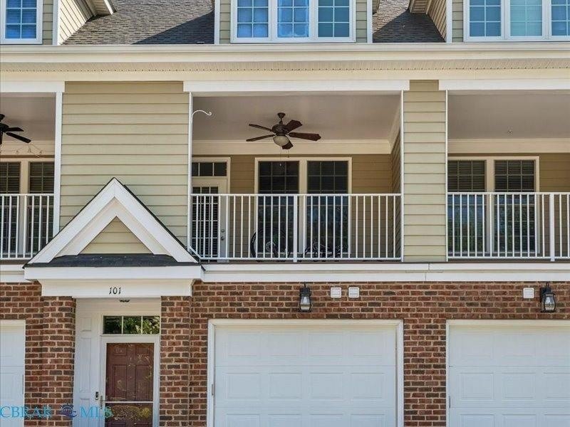 Beautiful condo in York County. Conveniently located close to - photo 35